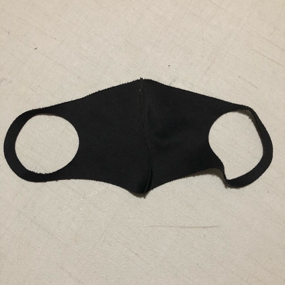 3 pcs. Black Adult Face Mask NWT - Picture 2 of 2